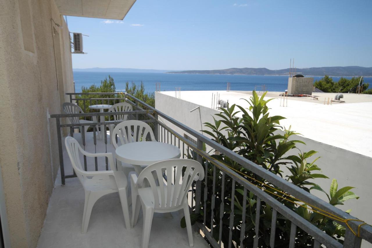 Apartments And Rooms With Parking Space Brela, Makarska - 6895 ภายนอก รูปภาพ