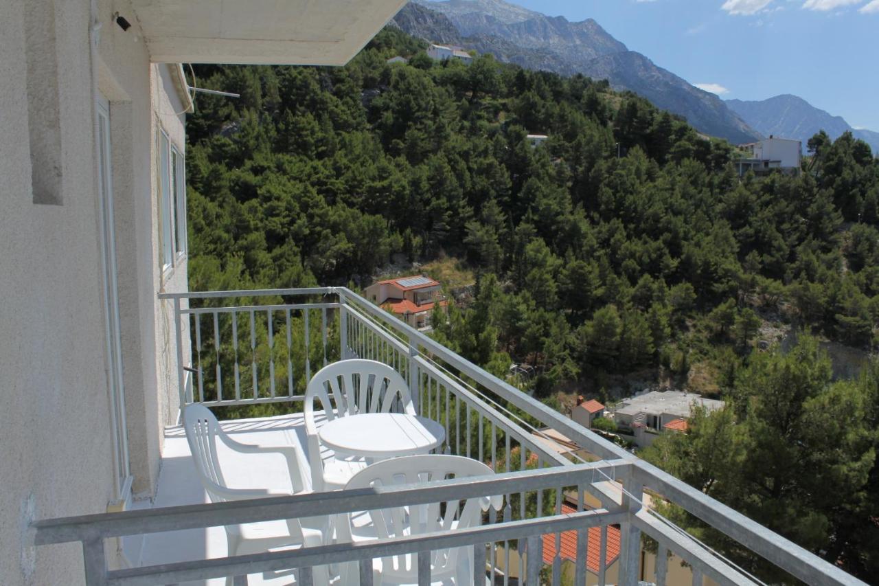 Apartments And Rooms With Parking Space Brela, Makarska - 6895 ภายนอก รูปภาพ