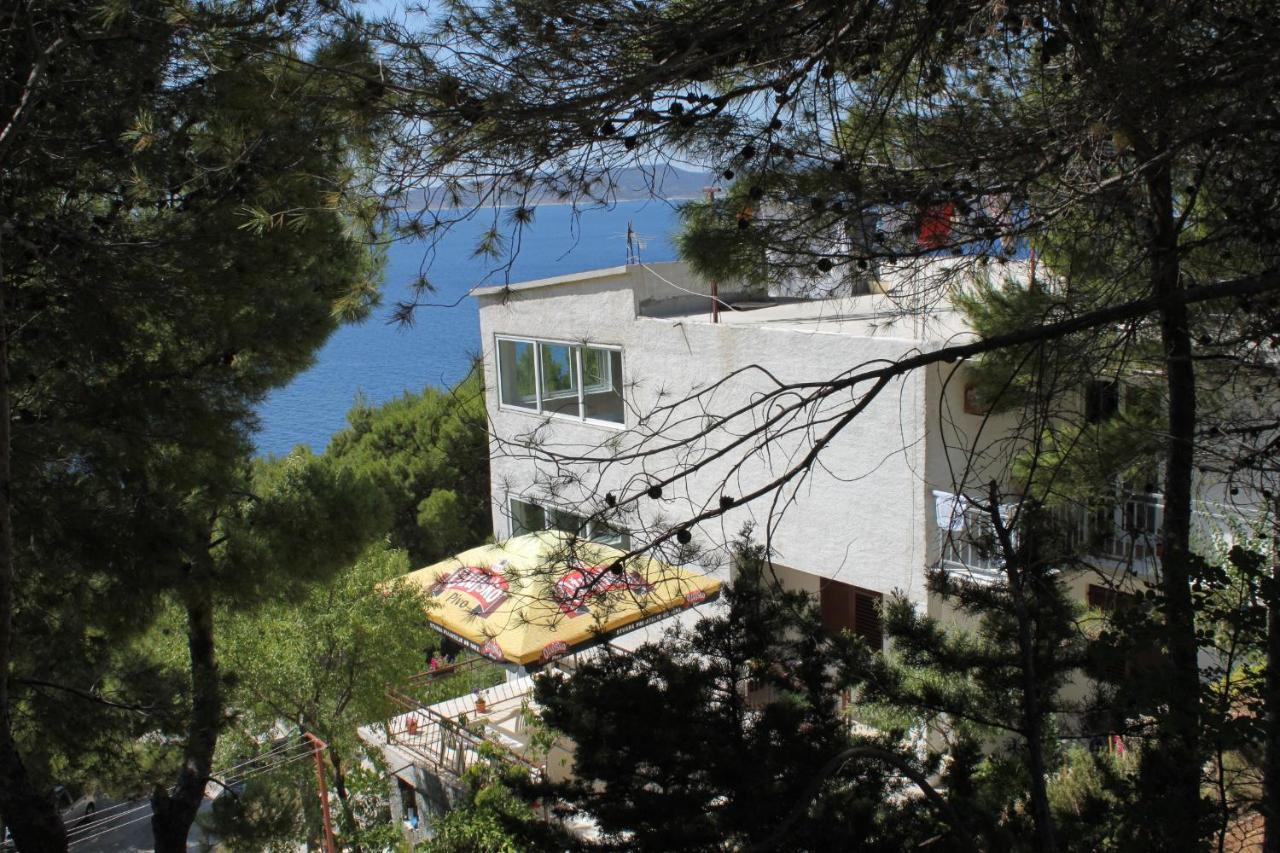 Apartments And Rooms With Parking Space Brela, Makarska - 6895 ภายนอก รูปภาพ